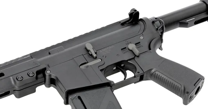 Arcturus AR15 LWT CQB Sport Black mit Mosfet 0,5 Joule AEG